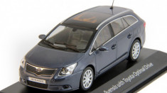 Macheta Toyota Avensis break Minichamps 1:43 foto