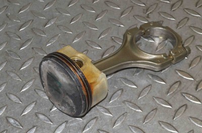 Piston BMW 3 Coupe E92 2011 OEM: 92l93 foto