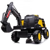 Excavator electric pentru copii Volvo 90W 12V, incarcator actionat electric, scaun tapitat, culoare galben