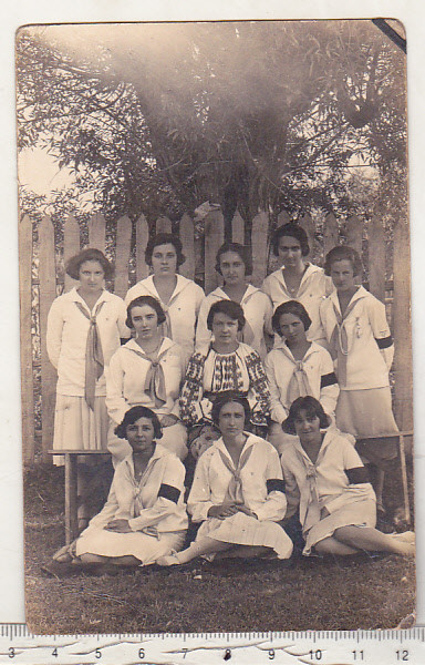 bnk foto Asociatia Crestina a Femeilor - Colonia Leresti 1927
