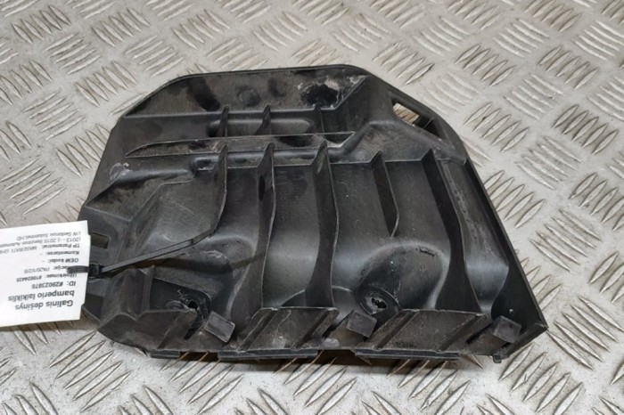 Suport bara de protecție dreapta spate MASERATI GHIBLI M157 2015 OEM: 670004468 29023876
