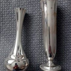 Doua vaze argintate