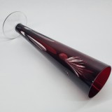 Vaza romaneasca cristal rosu rubin, veche, vintage