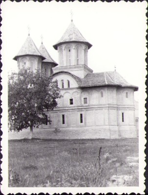 HST P1578 Poză Curtea Domnească T&amp;acirc;rgoviște 1968 foto