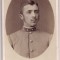 Fotografie tip CDV - perioada interbelica, reprezentand un barbat in haina militara