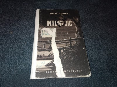 OTILIA CAZIMIR - INTUNERIC foto