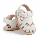 Sandalute albe cu floricele brodate (Marime Disponibila: 9-12 luni (Marimea 20