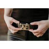 Curea de Damă Carbon &amp; Piele: Eleganță Modernă și Confort Premium