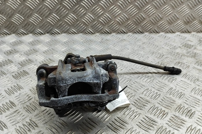 Etrier de fr&acirc;nă dreapta spate VW GOLF VIII CD1 2024 OEM: 5WA615424,5R3615406A,5R3615406 24599088