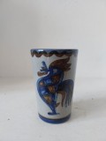 Pahar Vintage din Ceramică Gresie Pictat Manual, Motiv Cocoș &ndash; 11.5 cm
