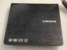 DVD Writer extern Samsung SE-208AB/TSBS, USB2.0, negru - poze reale