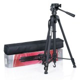 Cumpara ieftin Trepied Foto Telescopic Weifeng WT-3560 Universal 64-167cm, Aluminiu, Sarcina 3kg