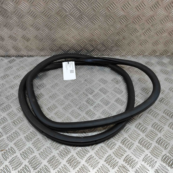 Garnitura ușă dreapta spate OPEL CORSA F 2021 OEM: 9829331980