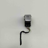 Buton fr&acirc;nă de m&acirc;nă MERCEDES-BENZ C W205 2017 OEM: A2059056603 | 30396575