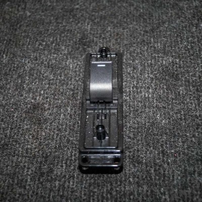 Buton geam ușă st&amp;acirc;nga față MAZDA 6 Hatchback GH 2010 OEM: GDK466370A 2241899 foto