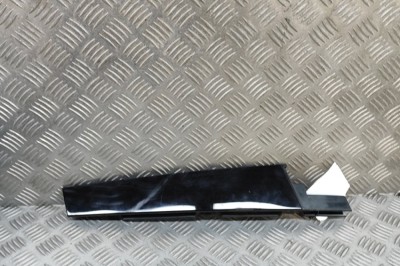 Ornament vertical ușă st&amp;acirc;nga față VW PASSAT Variant B8 3G5 2017 OEM: 3G0837901T 30204552 foto