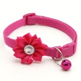 Zgarda ajustabila cu floare, pentru caini si pisici, 22-33cm/10mm, Roz, Ropet
