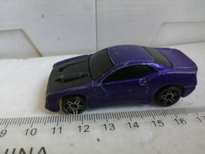 bnk jc McDonalds Happy Meal - masinuta - Mattel 2004 foto