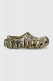 Crocs papuci Classic Printed Camo Clog bărbați, culoarea verde 206454