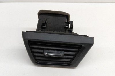 Gura de ventilație planșa de bord NISSAN LEAF ZE1 2019 OEM: 68760-5SK0B,EA80-5212-100 28164438 foto