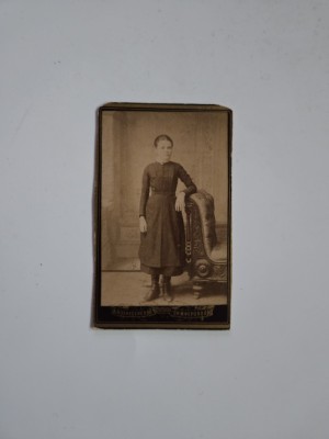 CDV Atelier foto T. Petrolenko, Simferopol, Crimeea, Portret domnisoara, ca. 1885 foto