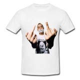 Tricou &quot; Eminem - showing middle finger &quot;