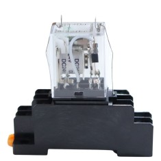 Releu 24V pentru simulator suspensie