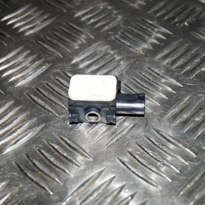 Senzor de impact st&acirc;nga față MERCEDES-BENZ M W164 2007 OEM: A0038202826 2646495
