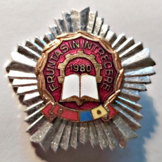 INSIGNA FRUNTAS IN INTRECERE 1980