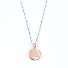 Colier argint cu pandantiv rotund auriu