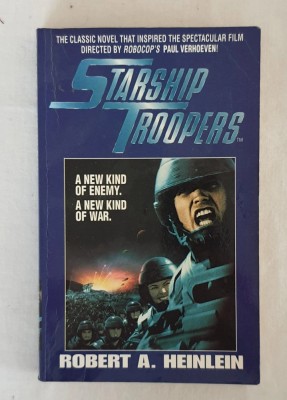 Robert A. Heinlein - Starship Troopers foto