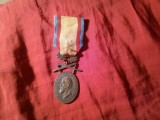 Medalie Barbatie si Credinta Carol I , bronz ,cu spade si panglica , cl. III