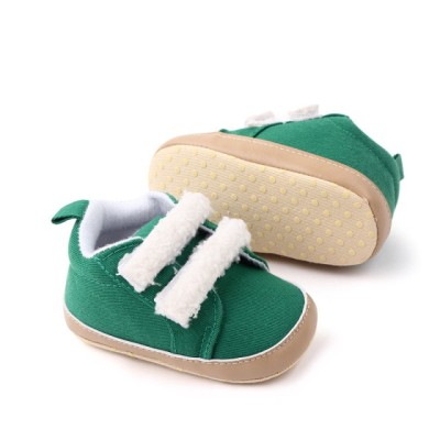 Pantofi pentru bebelusi, verzi, cu barete din blanita (Marime Disponibila: 6-9 foto