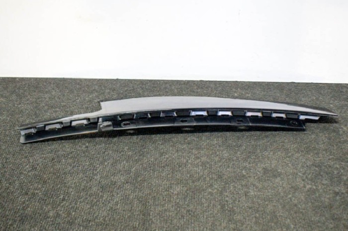 Ornament vertical ușă st&acirc;nga spate BMW X1 F48 2017 OEM: 24024010,7366157,7349675 11290712