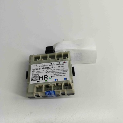 Modul de control ușă dreapta spate MERCEDES-BENZ C T-Model S205 2018 OEM: A2139002922,A2139011108,A2139027913,A2C7470841000 28840640 foto