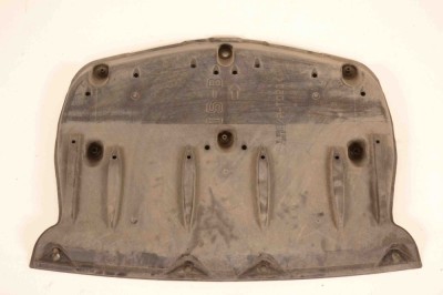 Scut motor central spate LEXUS IS III _E3_ 2014 OEM: 58390-53020 foto