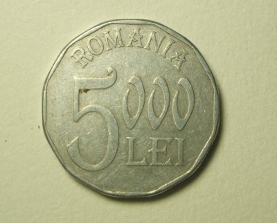5000 LEI 2003 foto
