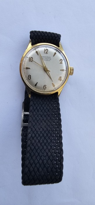 CEAS JUNGHANS TRILASTIC 17 RUBINE , CEAS DE DAMA , FUNCTIONEAZA PERFECT !