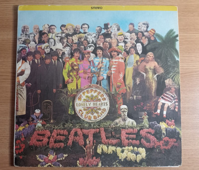 LP (vinil vinyl) The Beatles - Sgt. Pepper&amp;#039;s Lonely Hearts Club Band (EX) foto