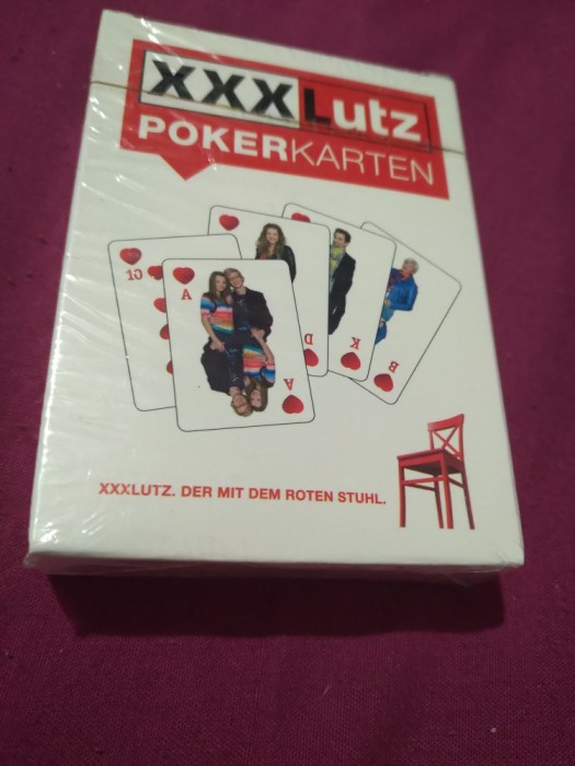 SET CARTI JOC SIGILATE PENTRU COLECTIONARI