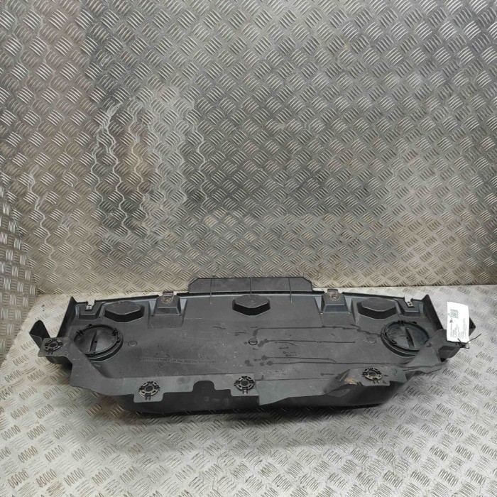 Scut motor central spate PEUGEOT 2008 II 2021 OEM: 9828843680