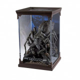 Figurina de colectie IdeallStore&reg;, Amazing Aragog, seria Harry Potter, 17 cm, suport sticla inclus