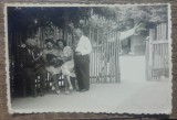 In fara portii, Valea Dragului 1944/ fotografie, Romania 1900 - 1950, Portrete