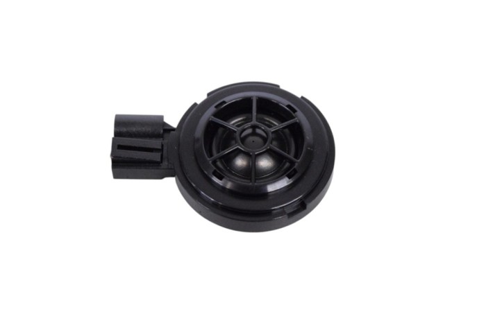 Difuzor ușă st&acirc;nga spate AUDI Q3 8U 2016 OEM: 8X0035399B 28106106