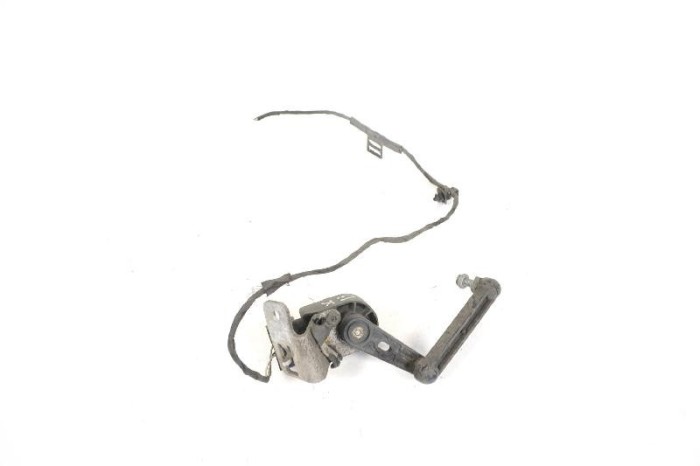 Senzor de nivel &icirc;nălțime st&acirc;nga spate BMW 5 F10 2014 OEM: 6861351 10644966