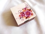 cutie lemn decorata cu motiv floral 43078