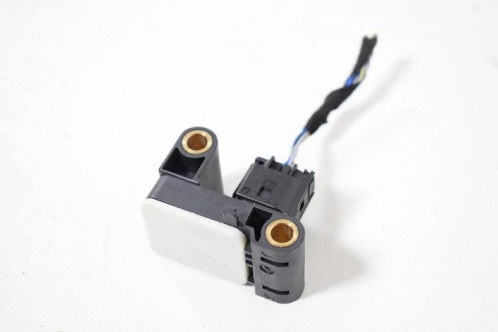 Senzor de impact lateral dreapta BMW Z4 Roadster E89 2012 OEM: 6956485 3424713