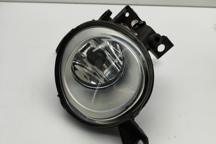 Proiector ceață st&acirc;nga față VW TOUAREG 7LA, 7L6, 7L7 2003 OEM: 7L6941699B 29438983
