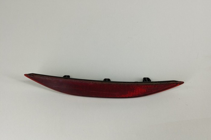 Reflector bara de protecție dreapta spate VW GOLF VII 5G1, BQ1, BE1, BE2 2015 OEM: 5G0945106B 21644989