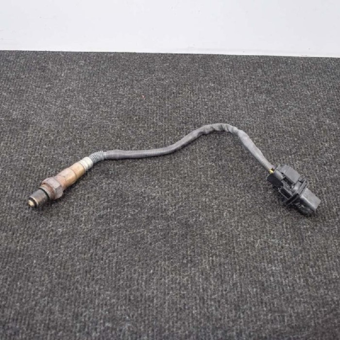 Sonda lambda BMW 3 E90 2009 OEM: 78043690281004079 3701391